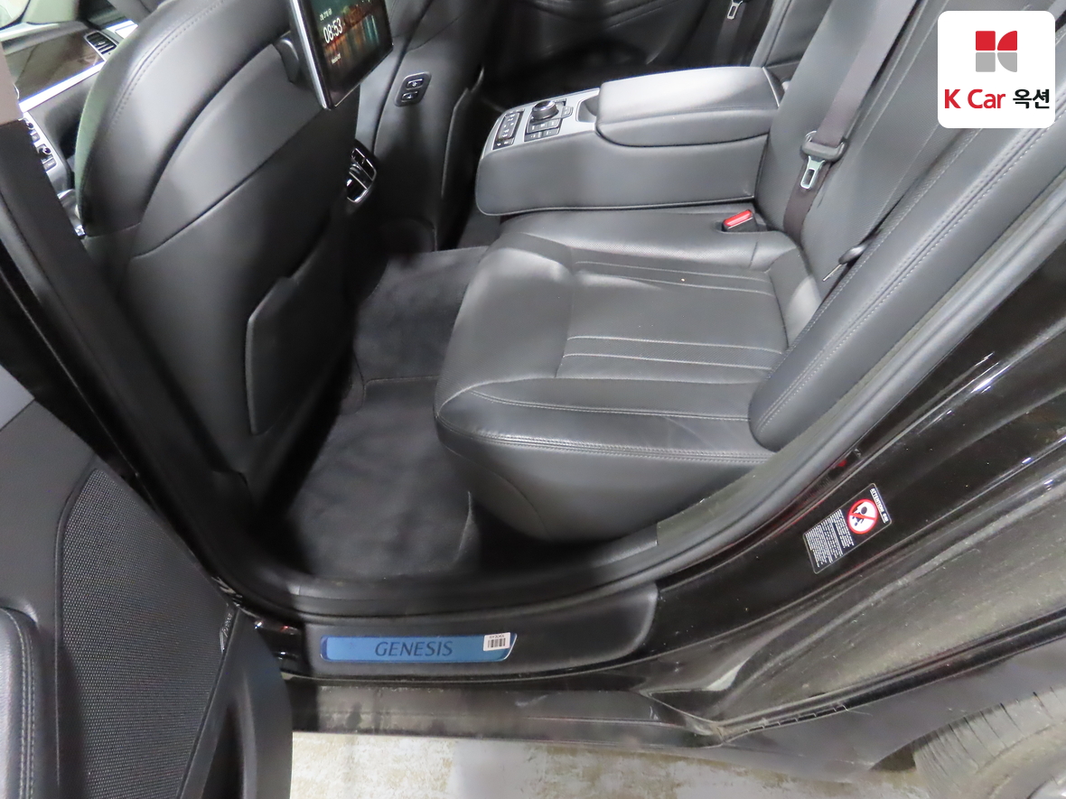 Genesis G80 2019 - Image 23