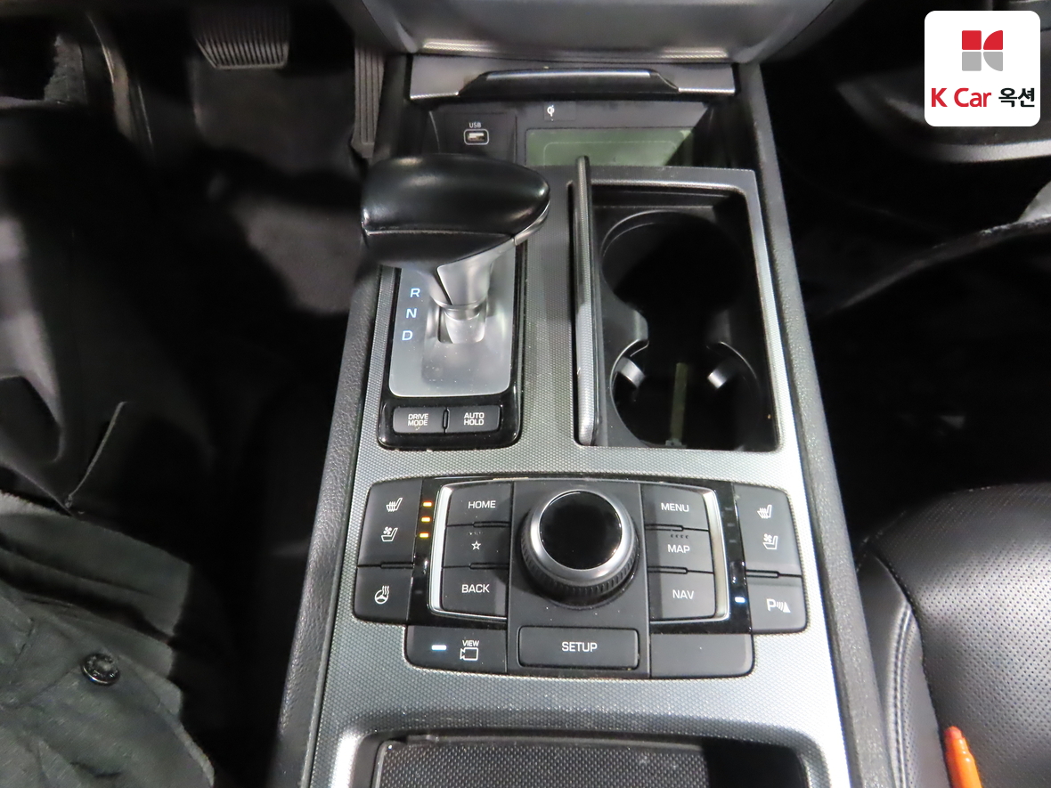 Genesis G80 2019 - Image 16