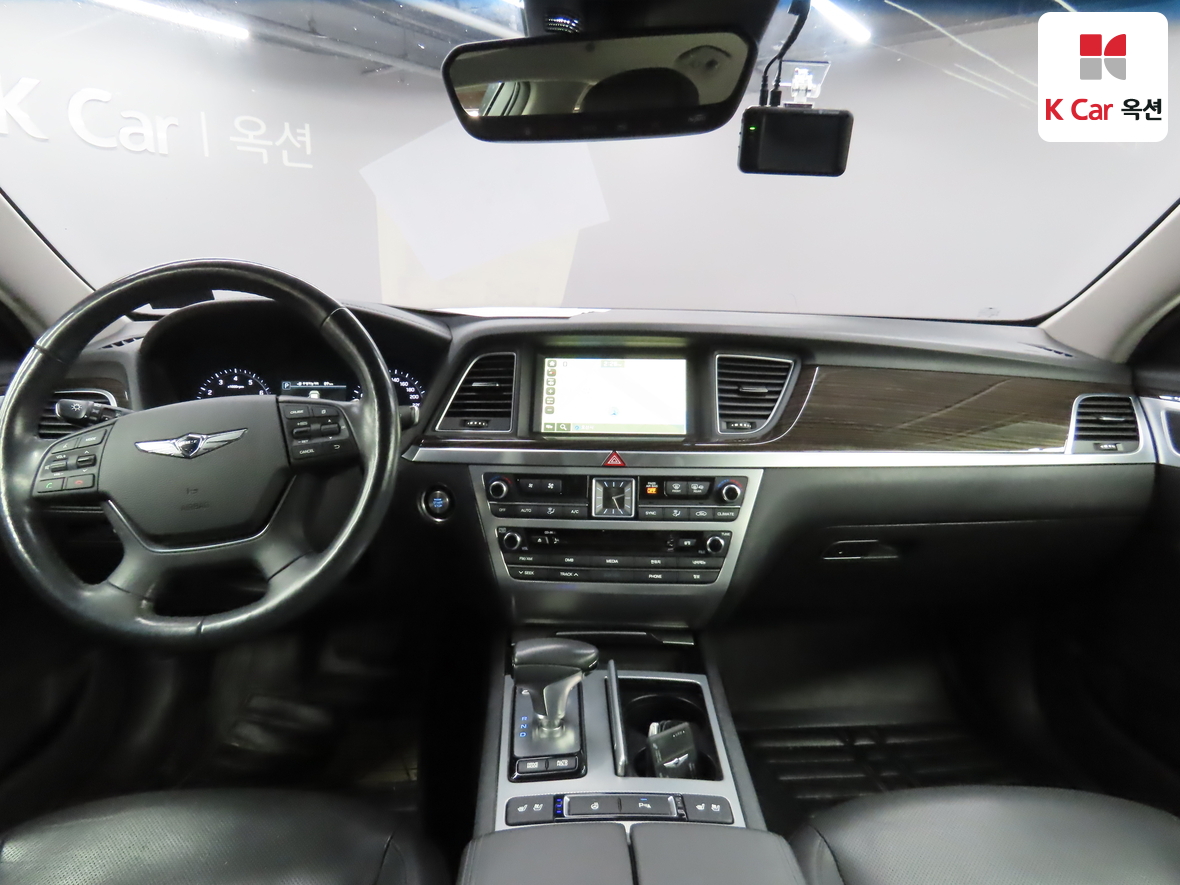 Genesis G80 2017 - Image 3