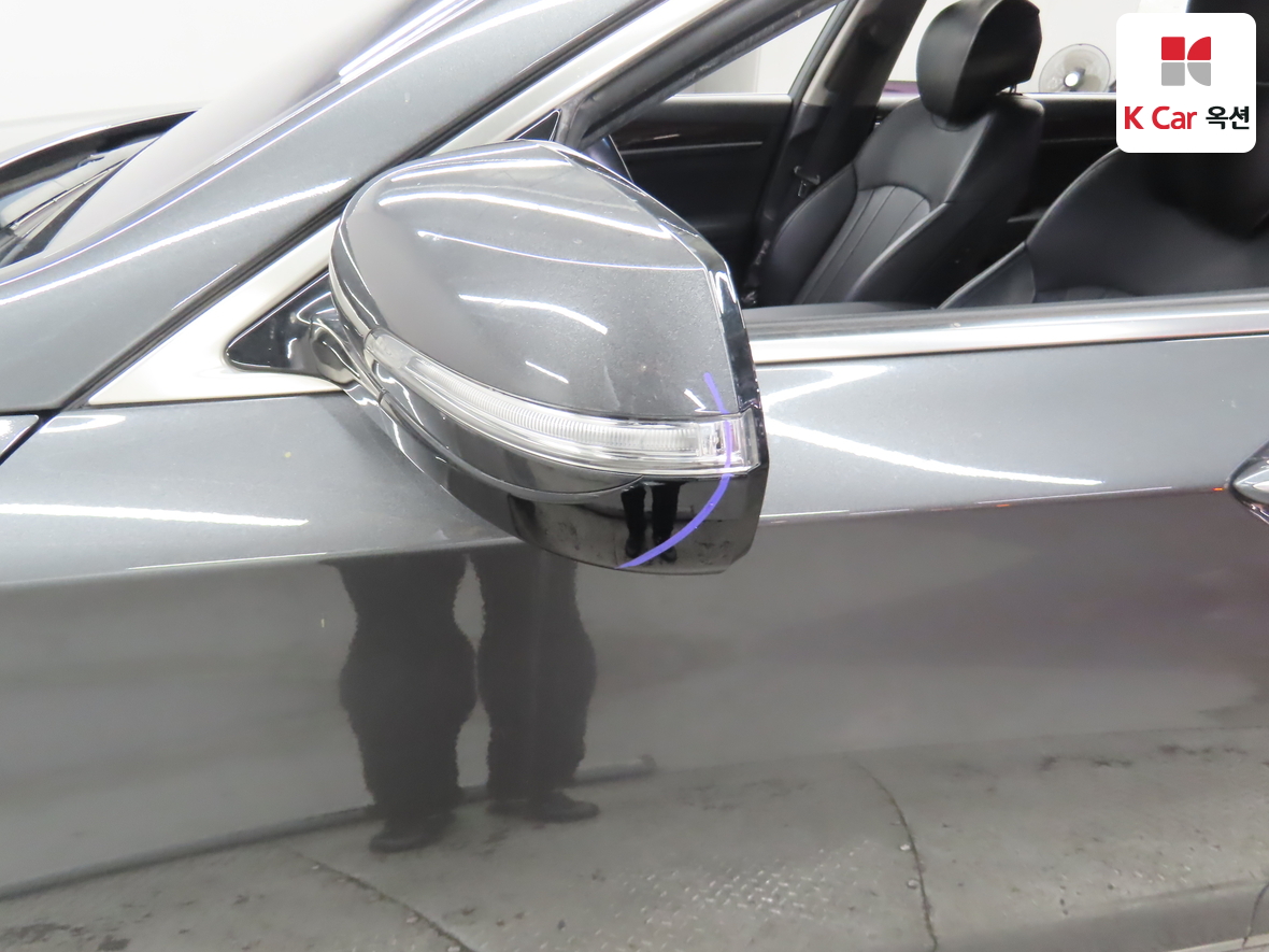 Genesis G80 2017 - Image 36