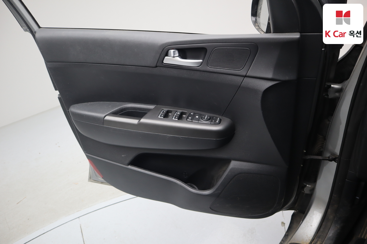 Kia Sportage 2021 - Image 8