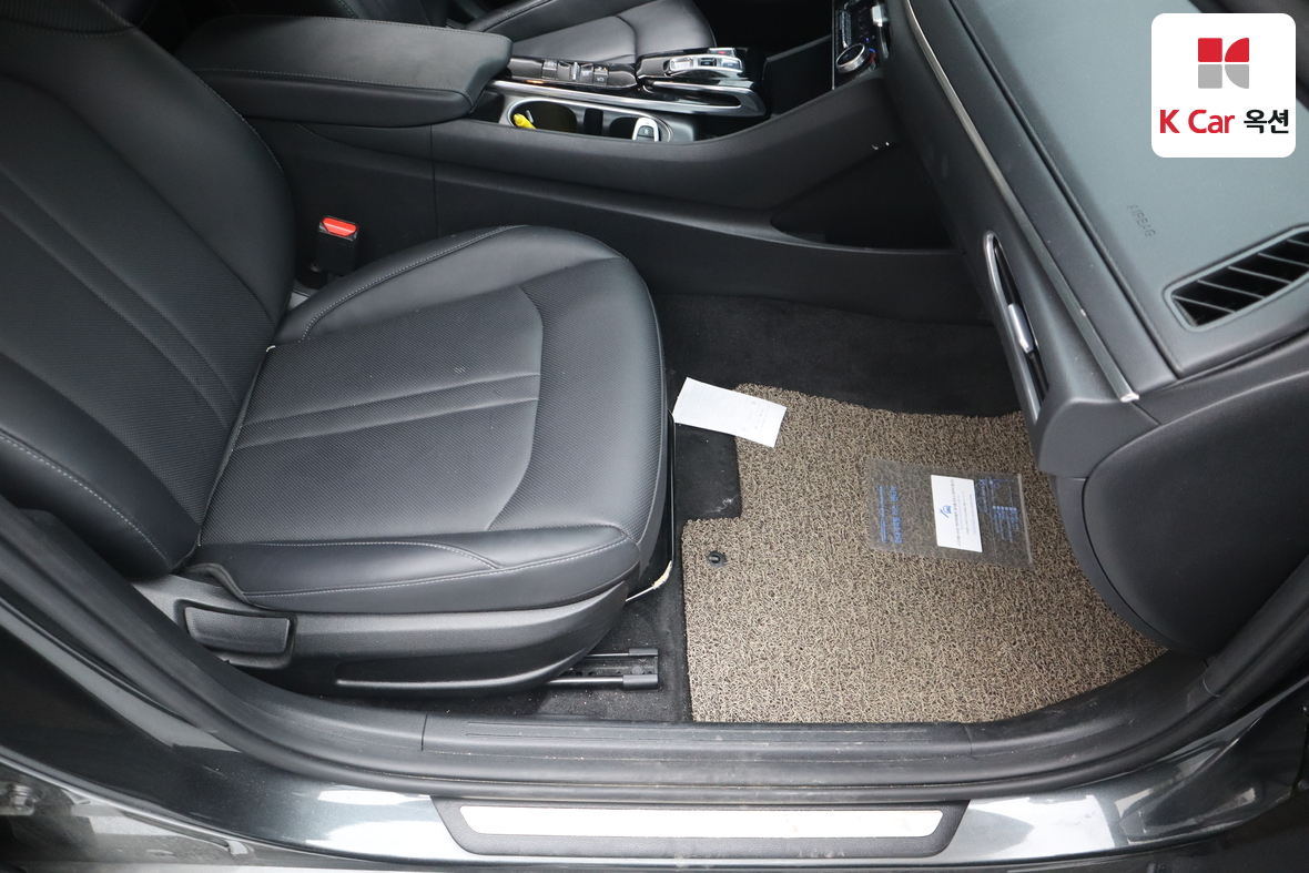 Hyundai Sonata 2021 - Image 29