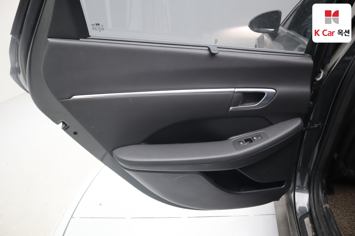 Hyundai Sonata 2021 - Image 22