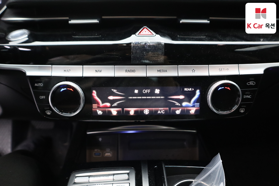 Genesis G80 2021 - Image 15