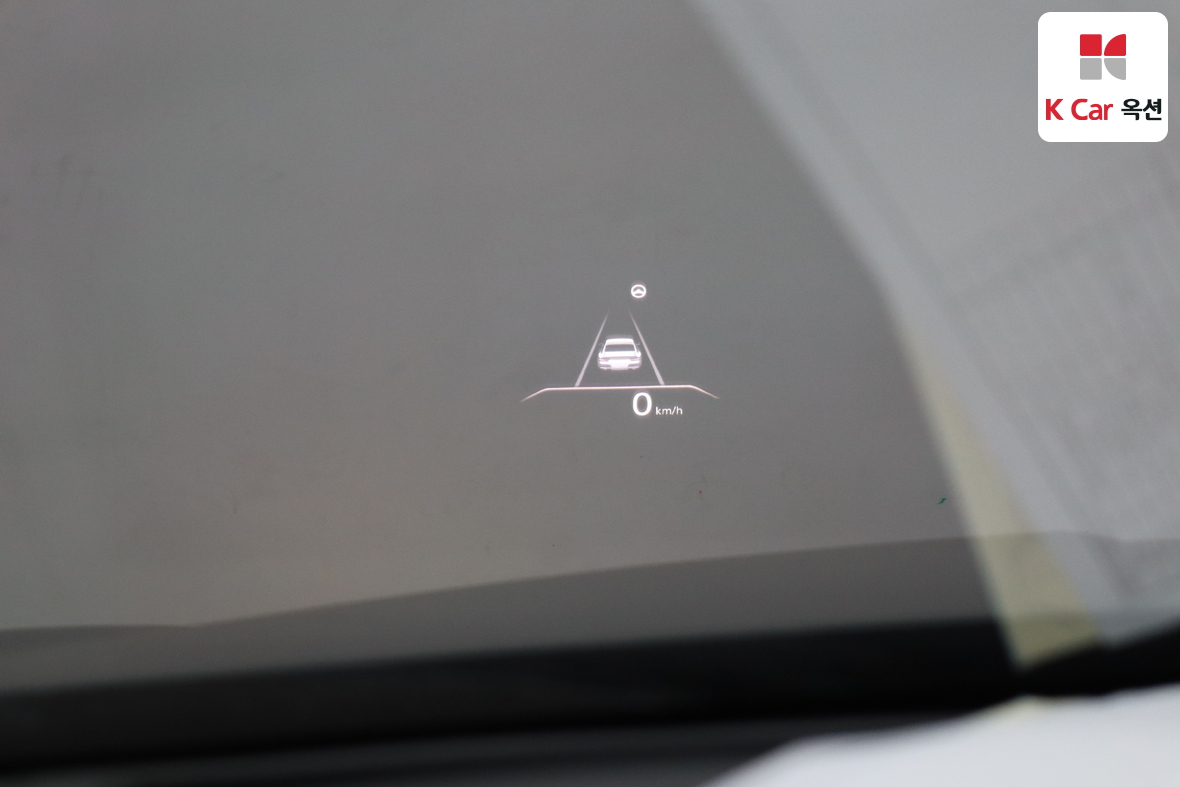 Genesis G80 2021 - Image 18