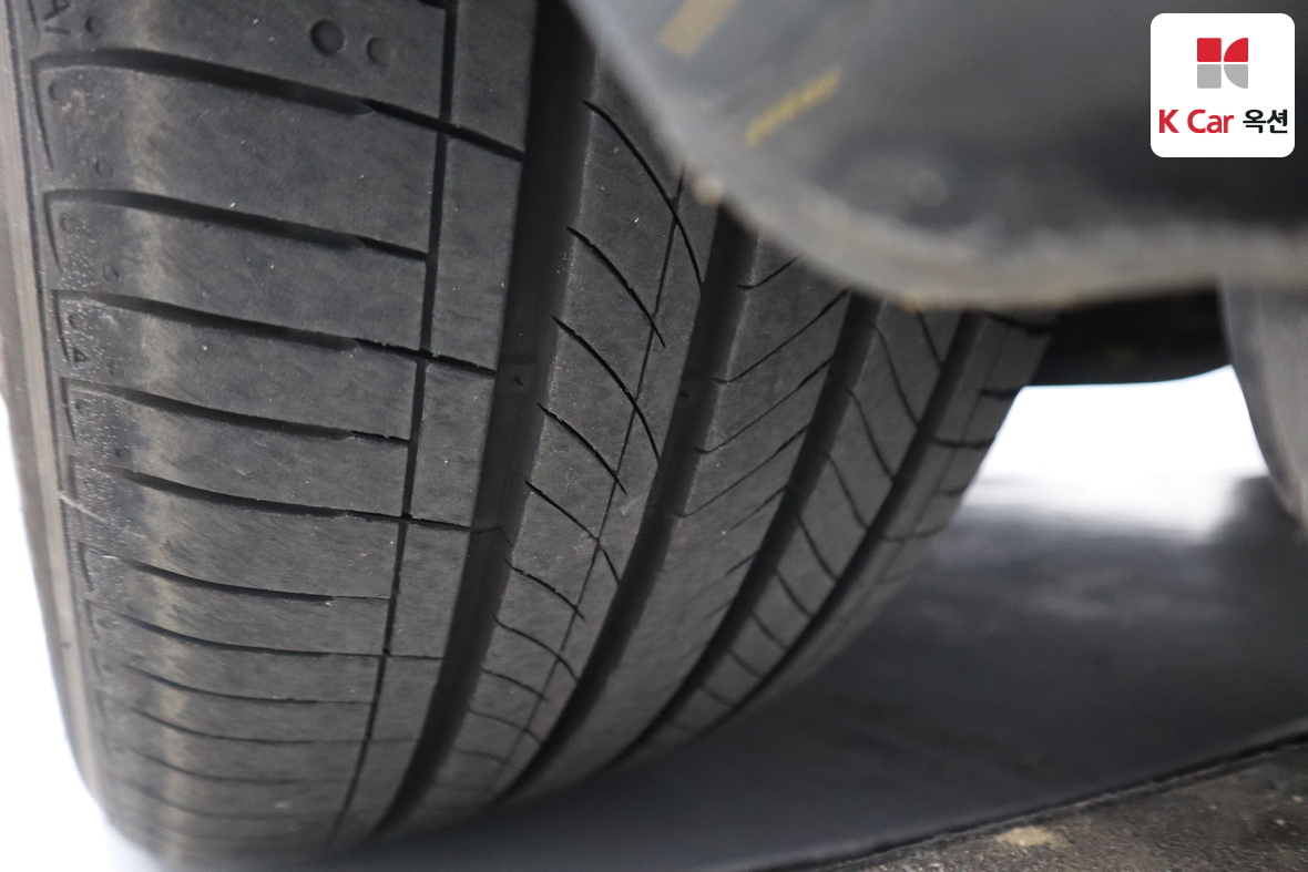 Genesis G80 2021 - Image 34