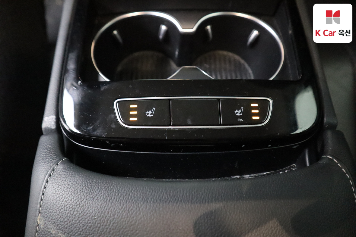 Genesis G80 2021 - Image 25