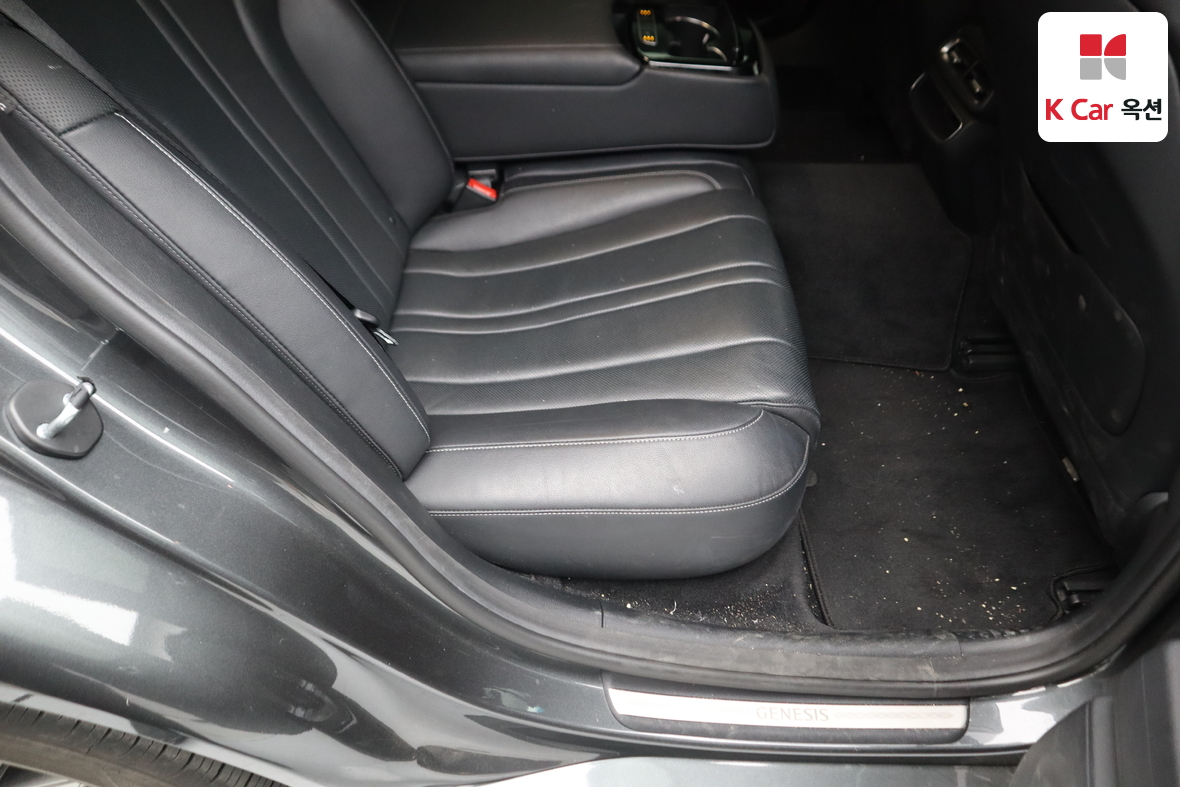 Genesis G80 2021 - Image 30