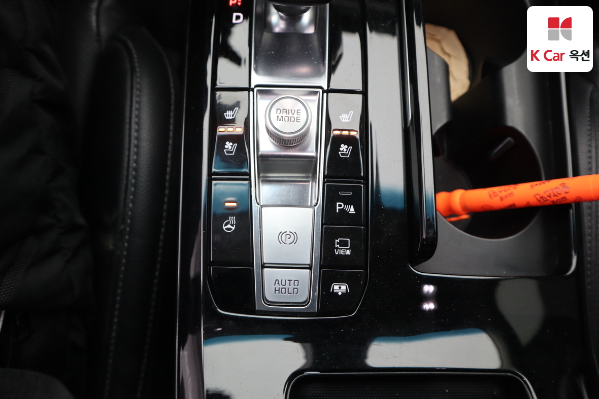 Kia K7 2021 - Image 16