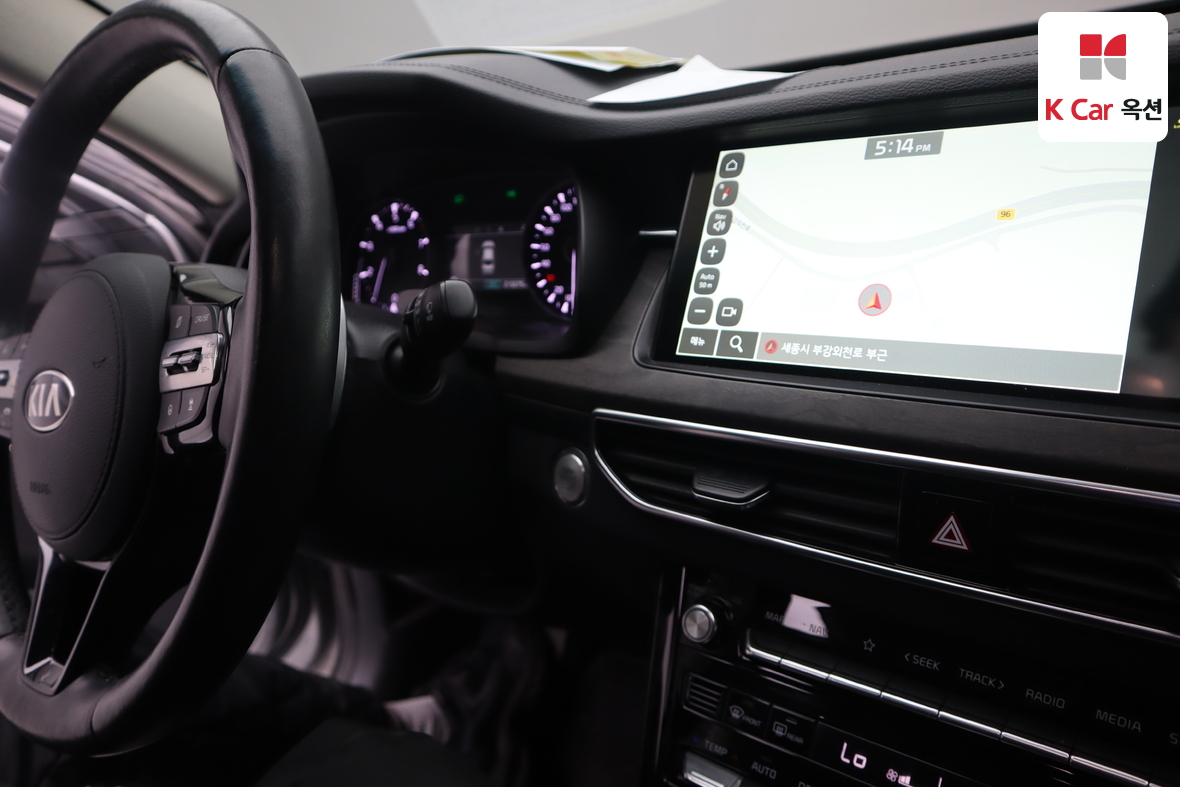 Kia K7 2021 - Image 11