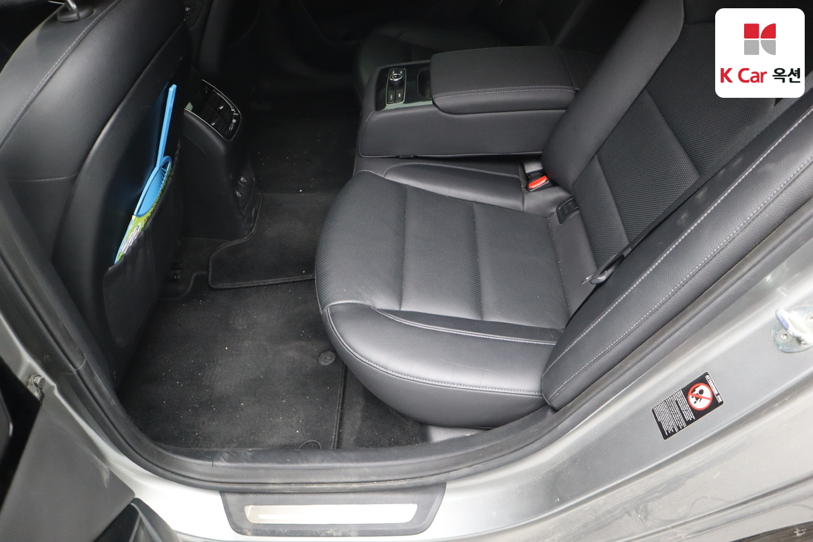 Kia K7 2021 - Image 22