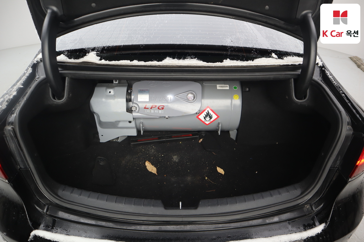 Kia K7 2021 - Image 26