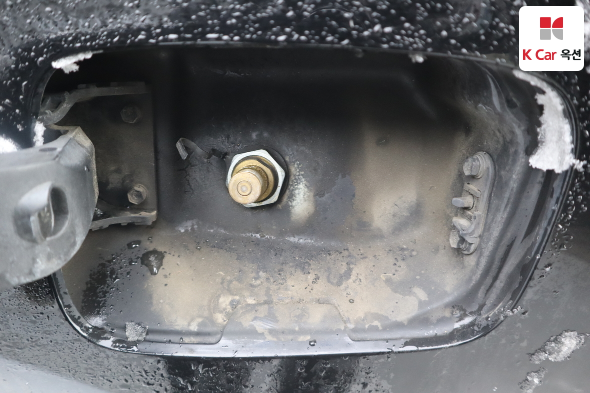 Kia K7 2021 - Image 25