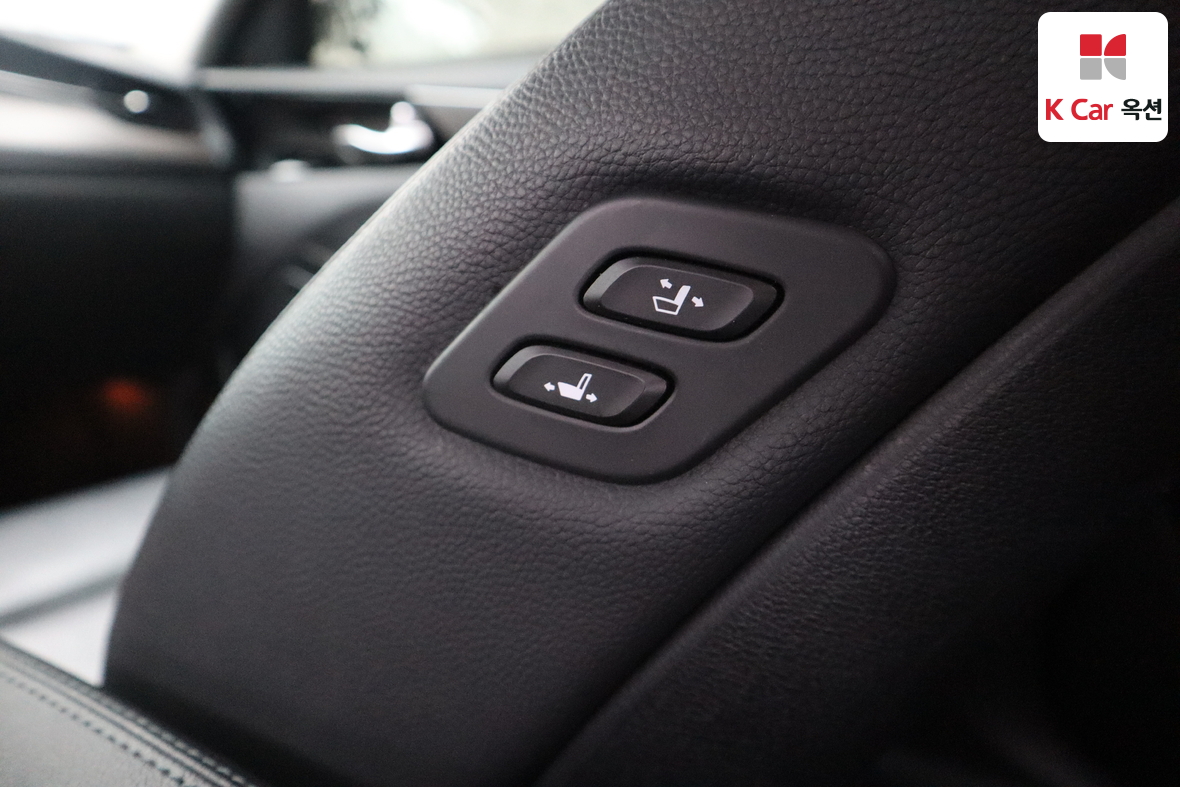 Kia K7 2021 - Image 23