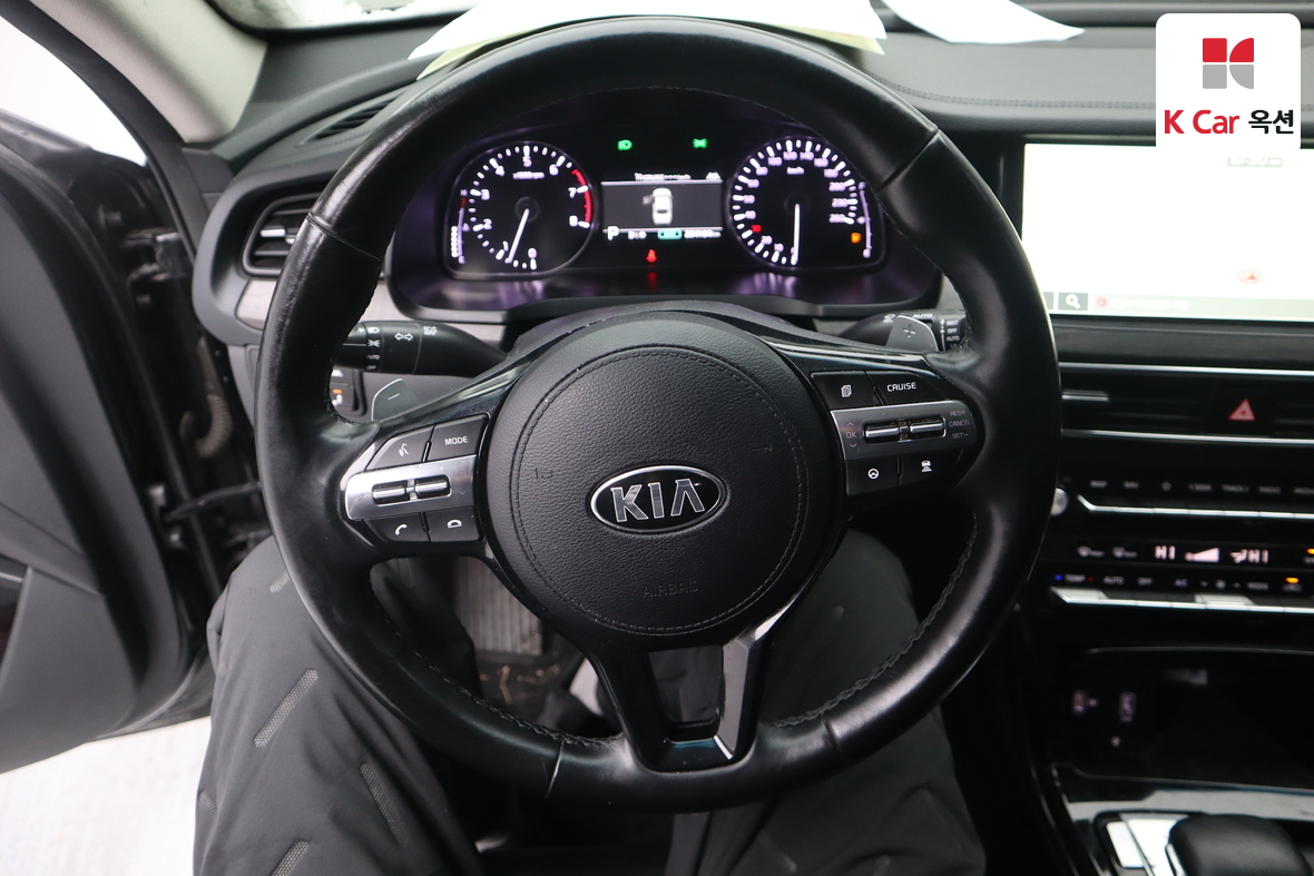 Kia K7 2021 - Image 10