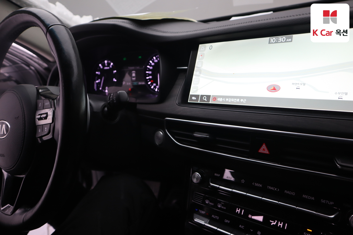 Kia K7 2021 - Image 11