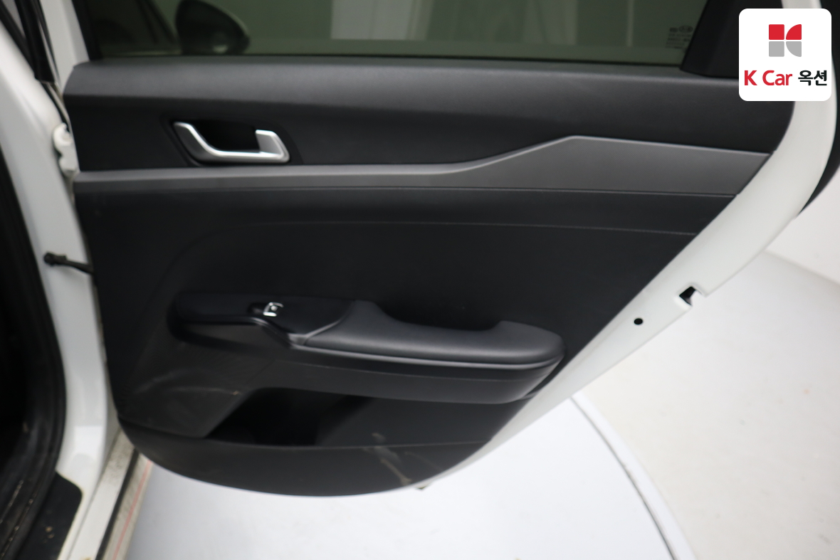 كيا K5 2021 - صورة 25