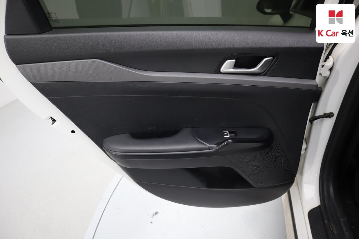 كيا K5 2021 - صورة 21