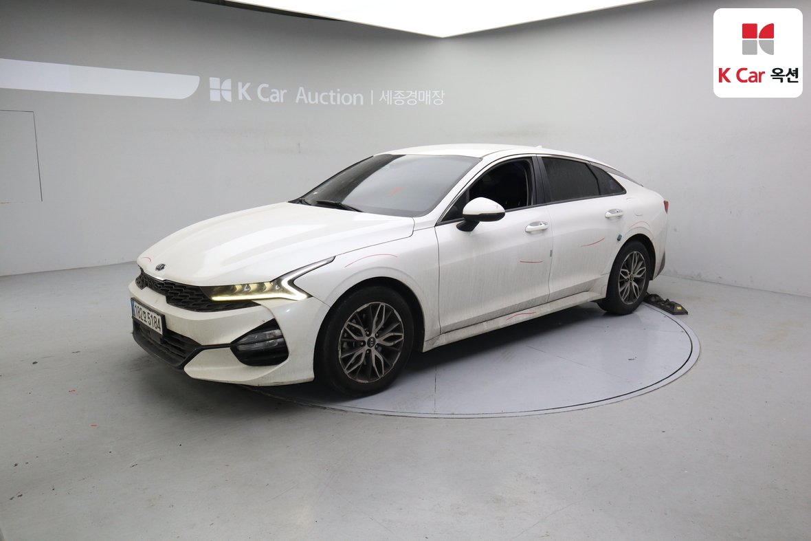 كيا K5 2021 - صورة 1