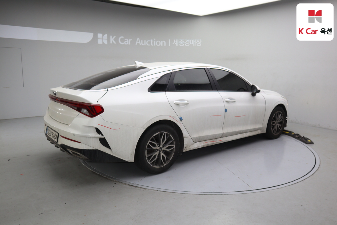 كيا K5 2021 - صورة 2