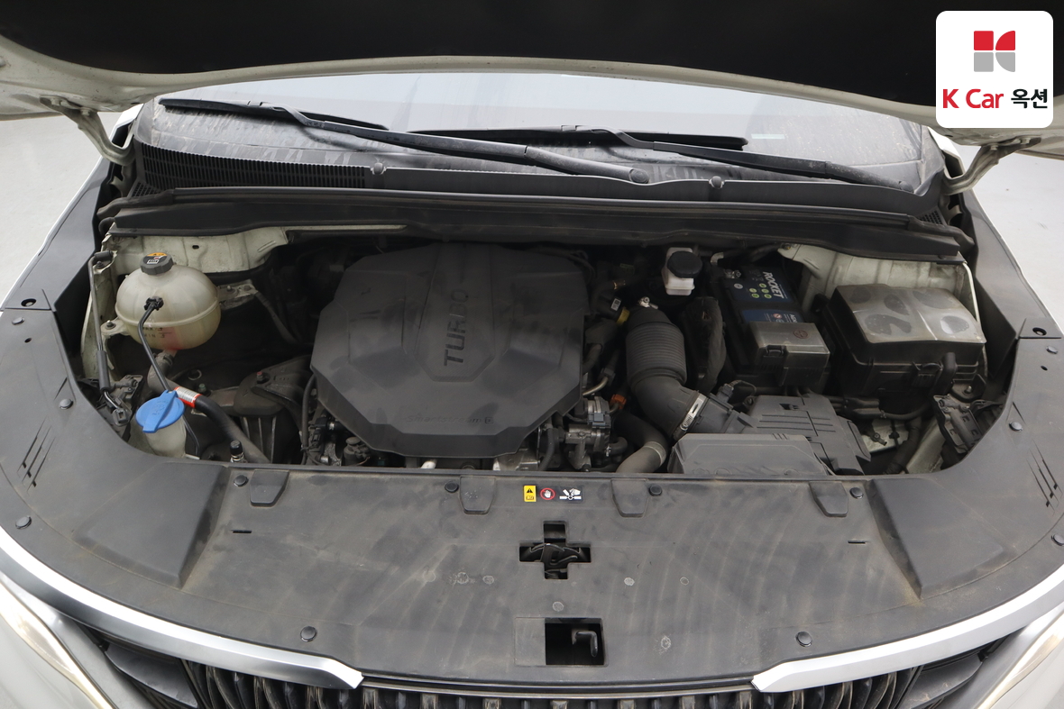 Kia Carnival 2021 - Image 40