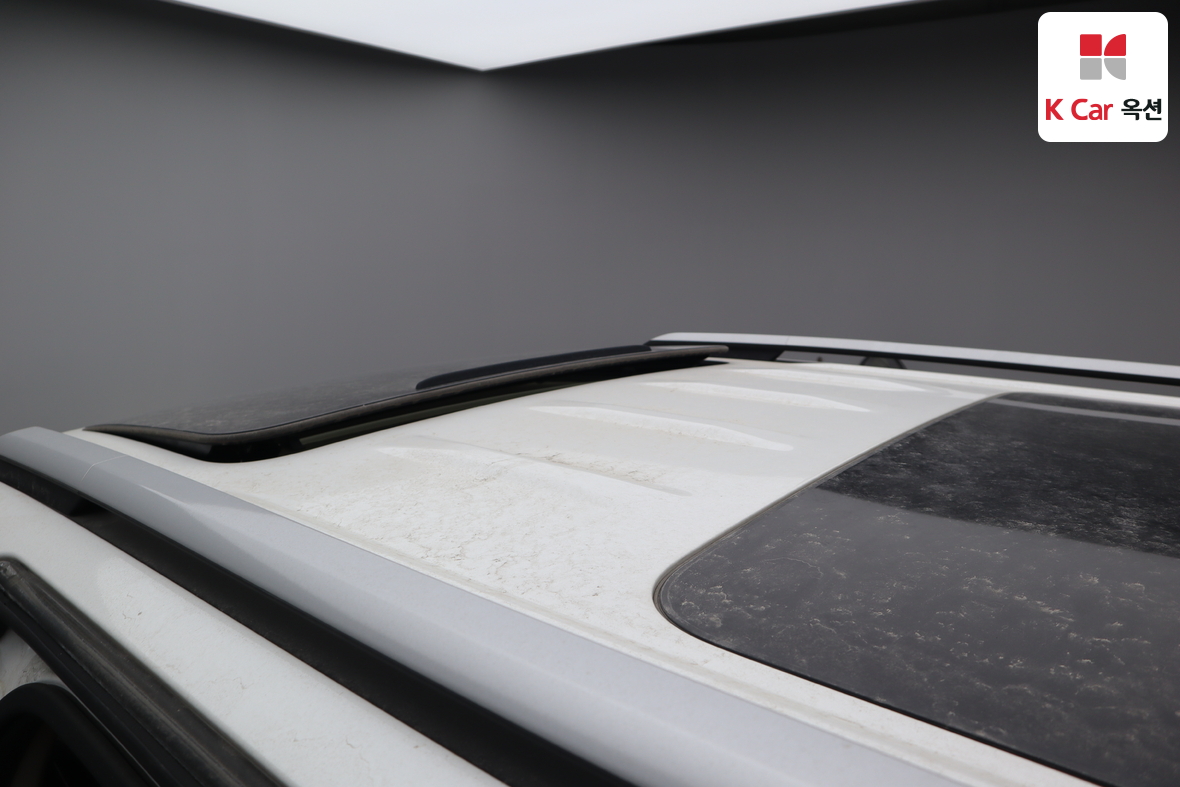 Kia Carnival 2021 - Image 30