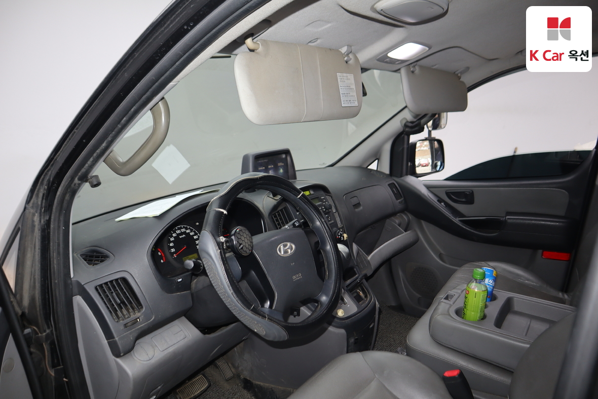 Hyundai Grand Starex 2015 - Image 3