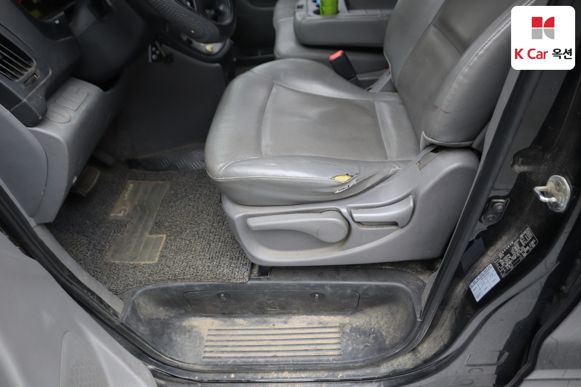 Hyundai Grand Starex 2015 - Image 19