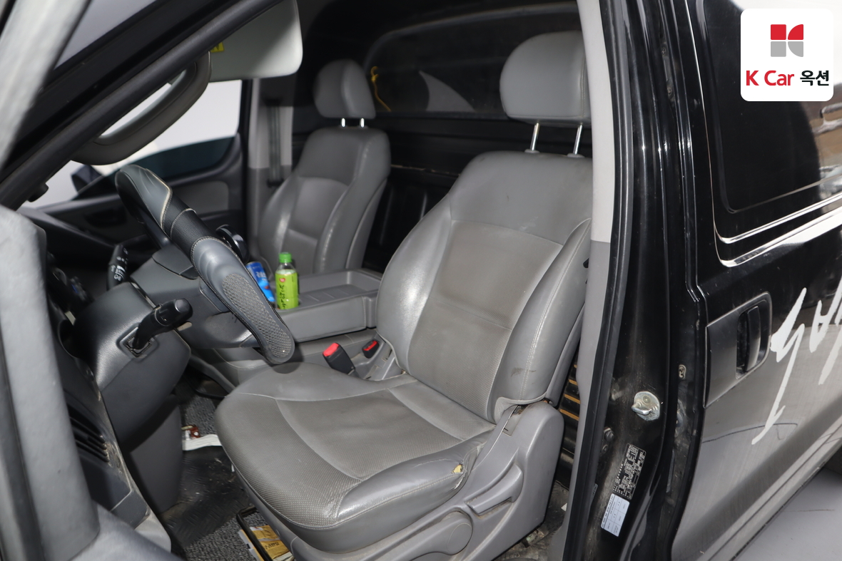 Hyundai Grand Starex 2015 - Image 18