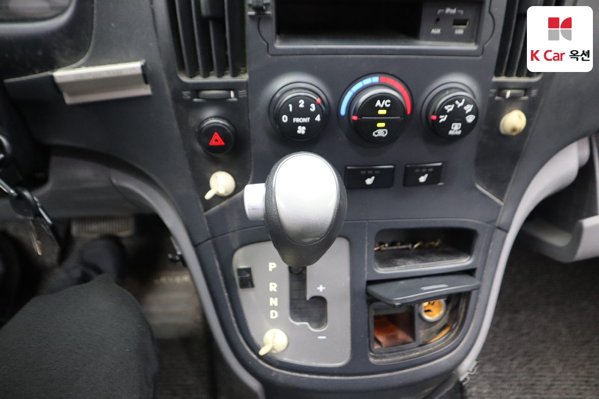 Hyundai Grand Starex 2015 - Image 16