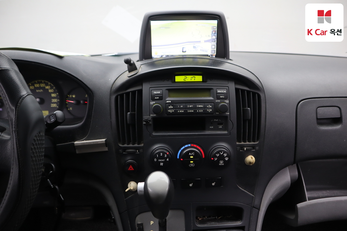 Hyundai Grand Starex 2015 - Image 6