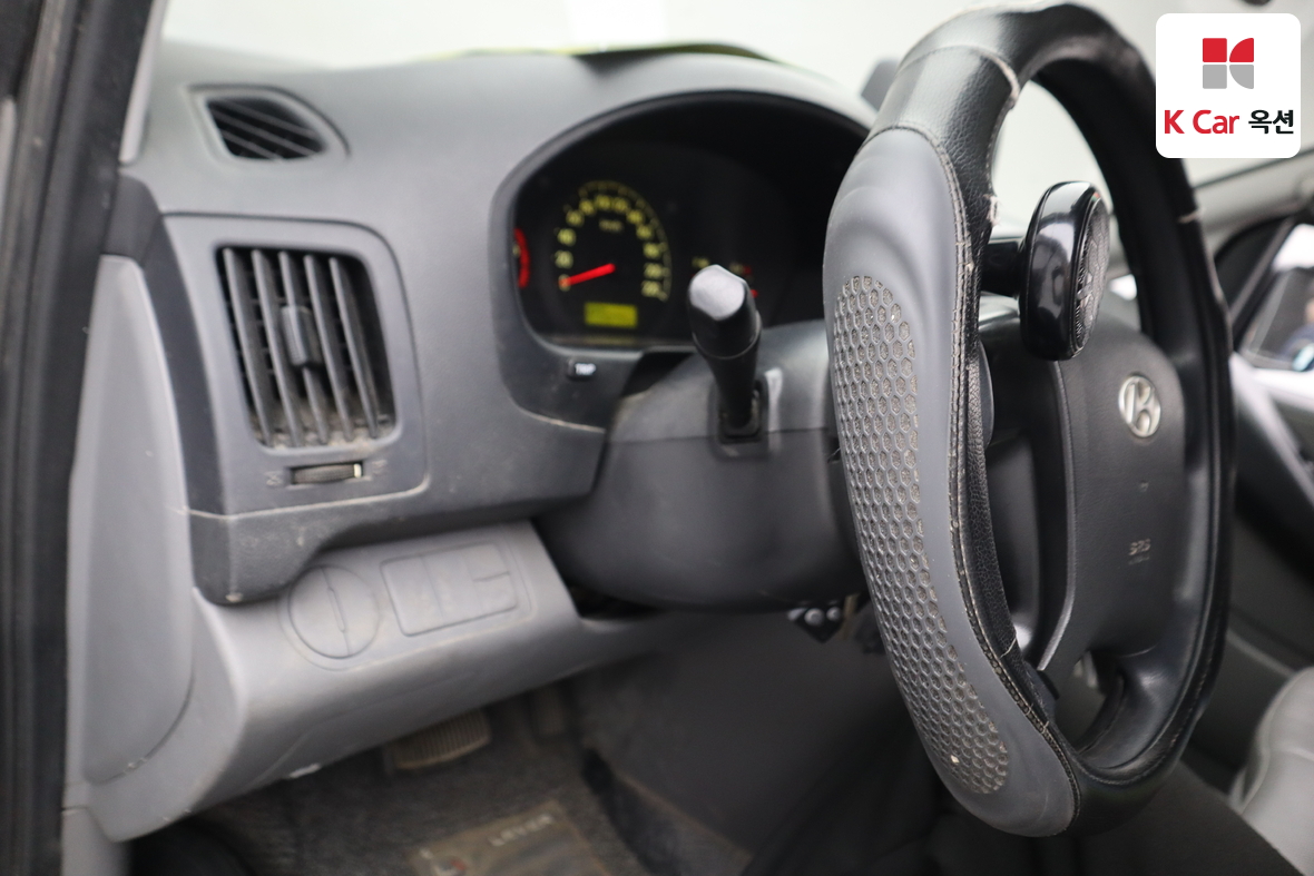 Hyundai Grand Starex 2015 - Image 9