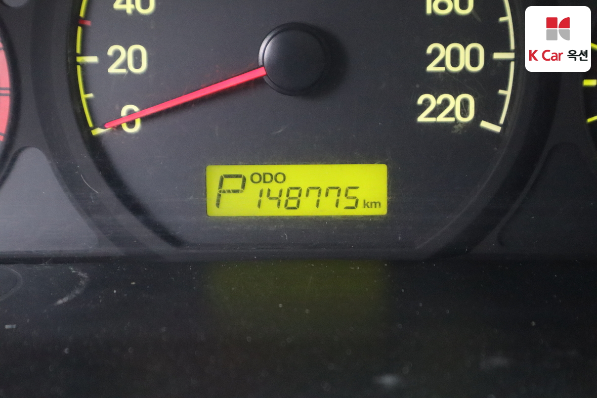 Hyundai Grand Starex 2015 - Image 4