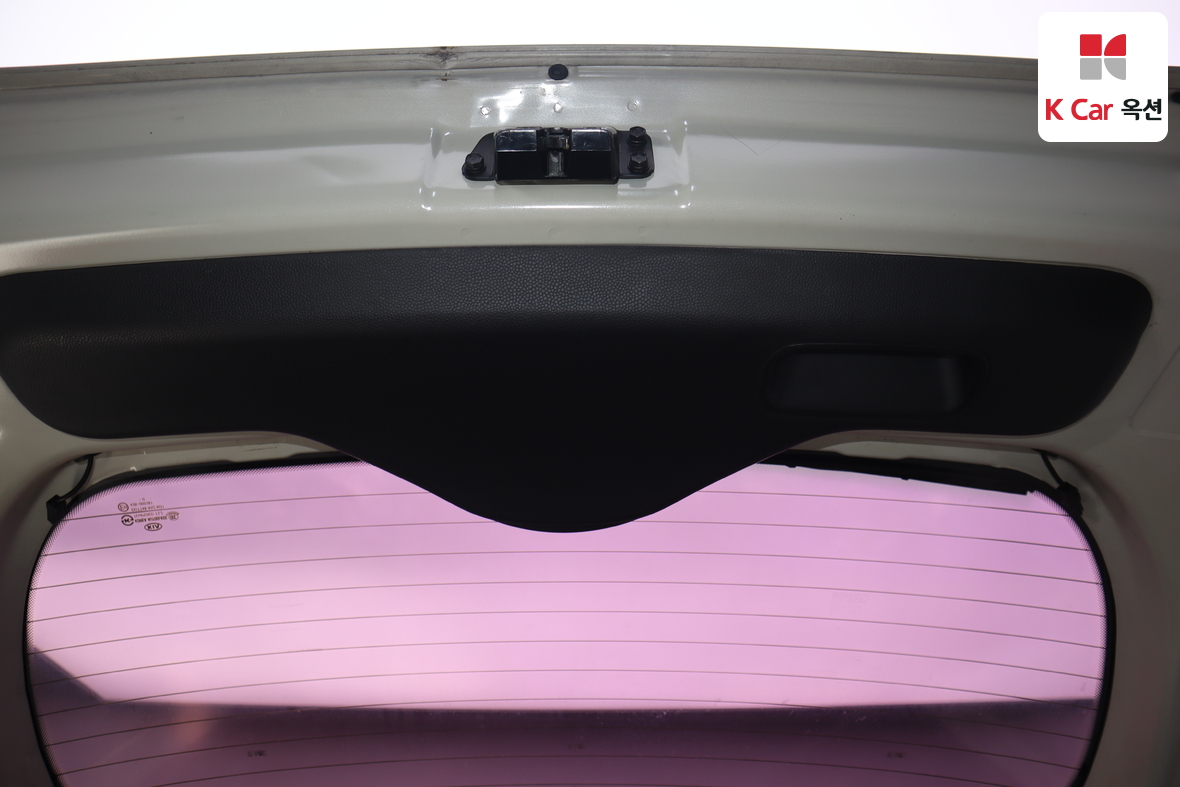 Kia Morning 2013 - Image 25