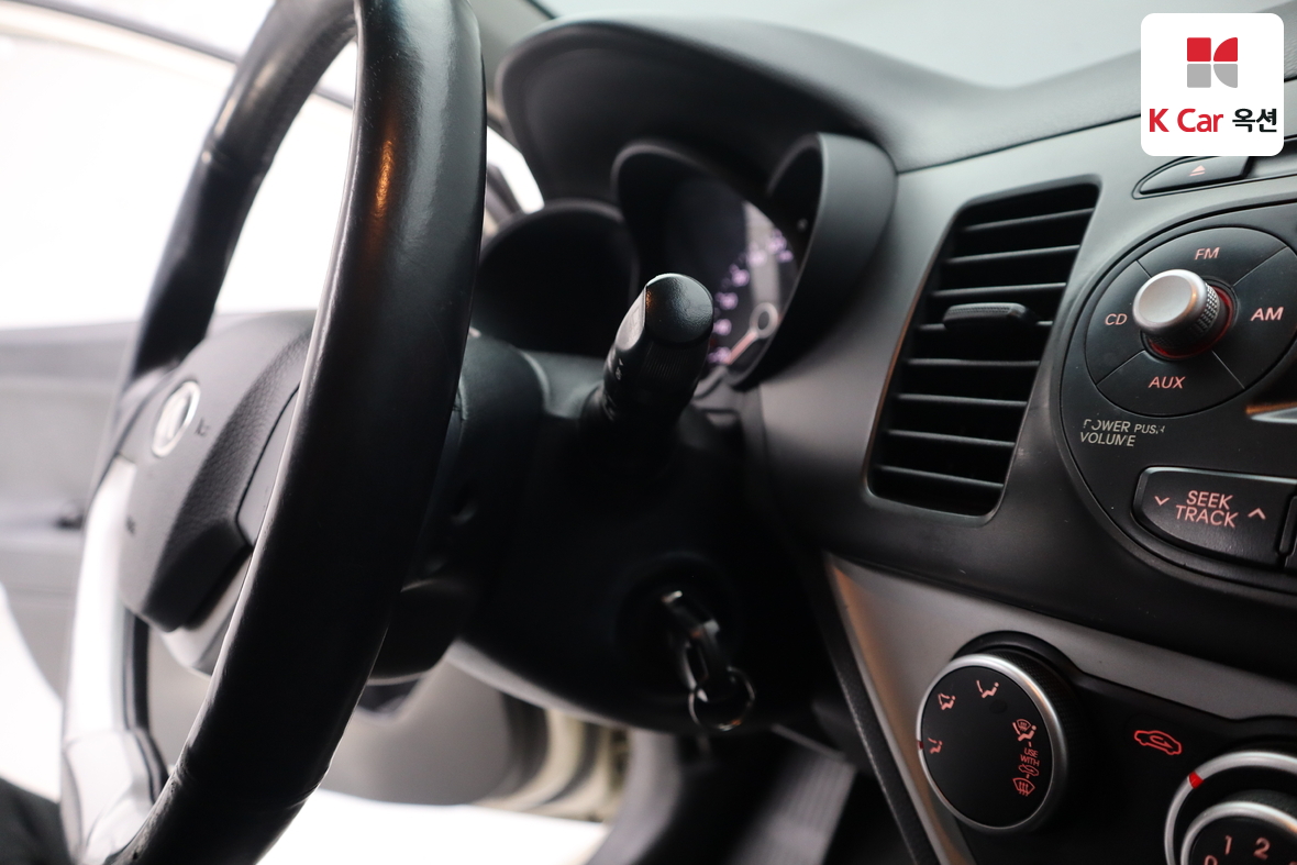 Kia Morning 2013 - Image 11