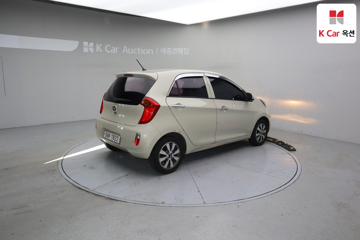 Kia Morning 2013 - Image 2