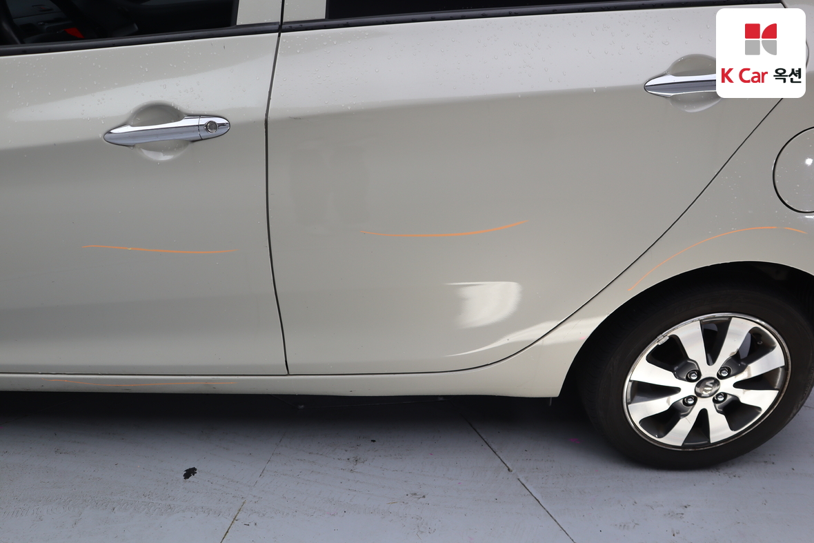 Kia Morning 2013 - Image 37