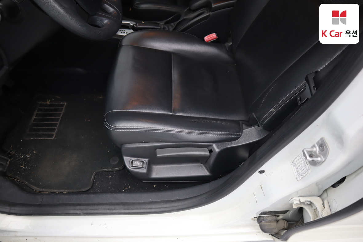 Renault Samsung SM3 2015 - Image 18