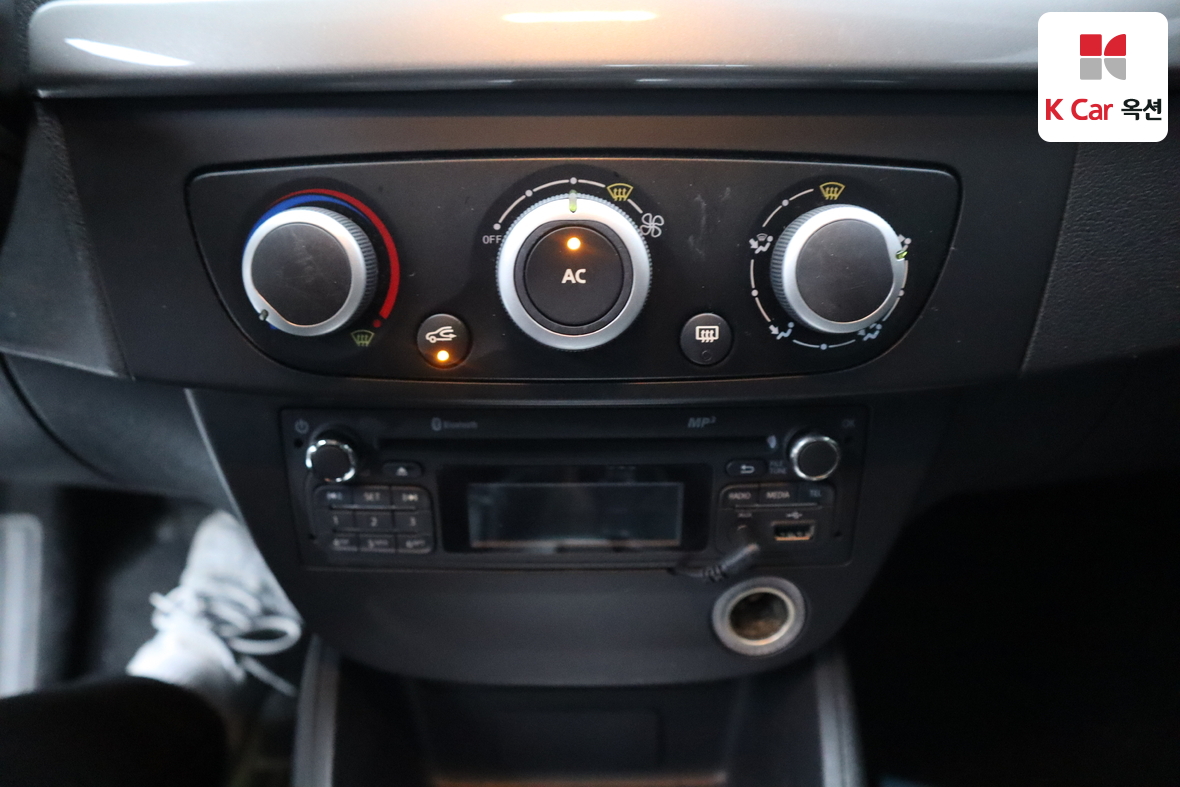 Renault Samsung SM3 2015 - Image 14