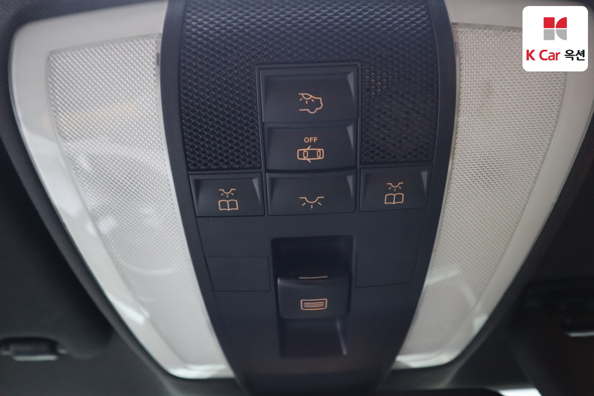 Mercedes-Benz C-Class 2014 - Image 13