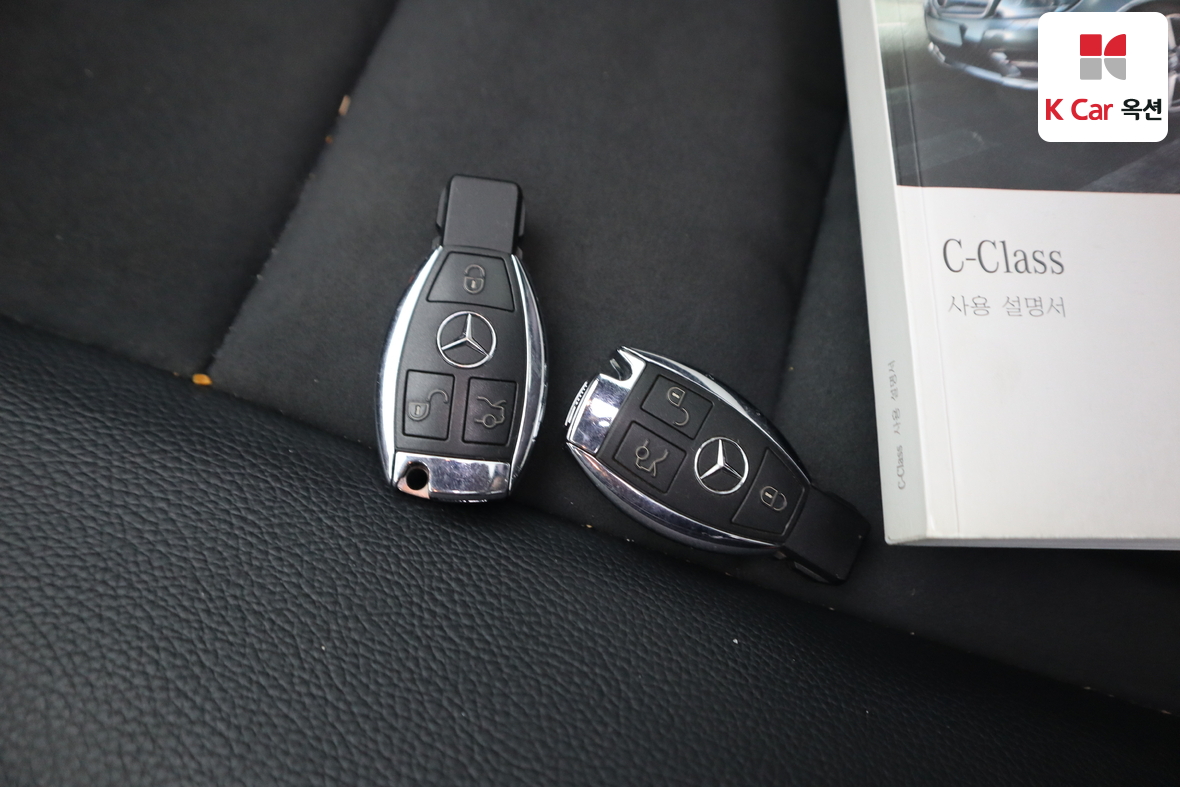 Mercedes-Benz C-Class 2014 - Image 19