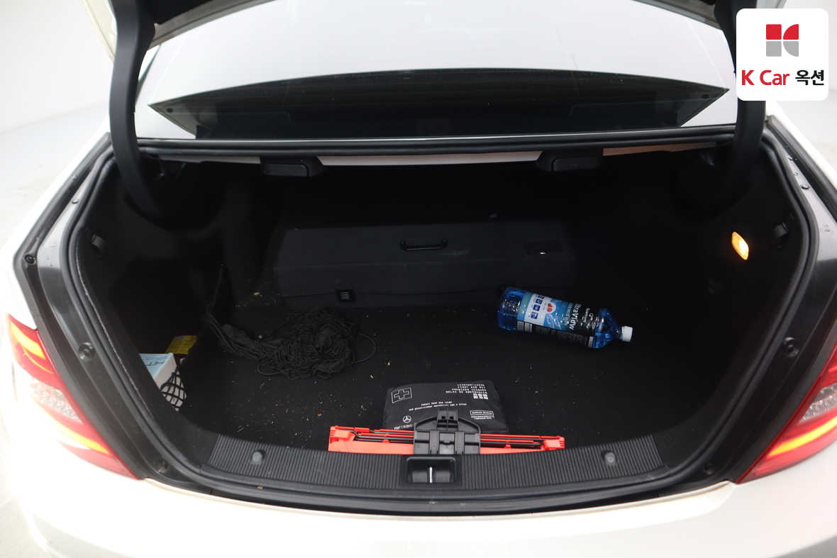 Mercedes-Benz C-Class 2014 - Image 28