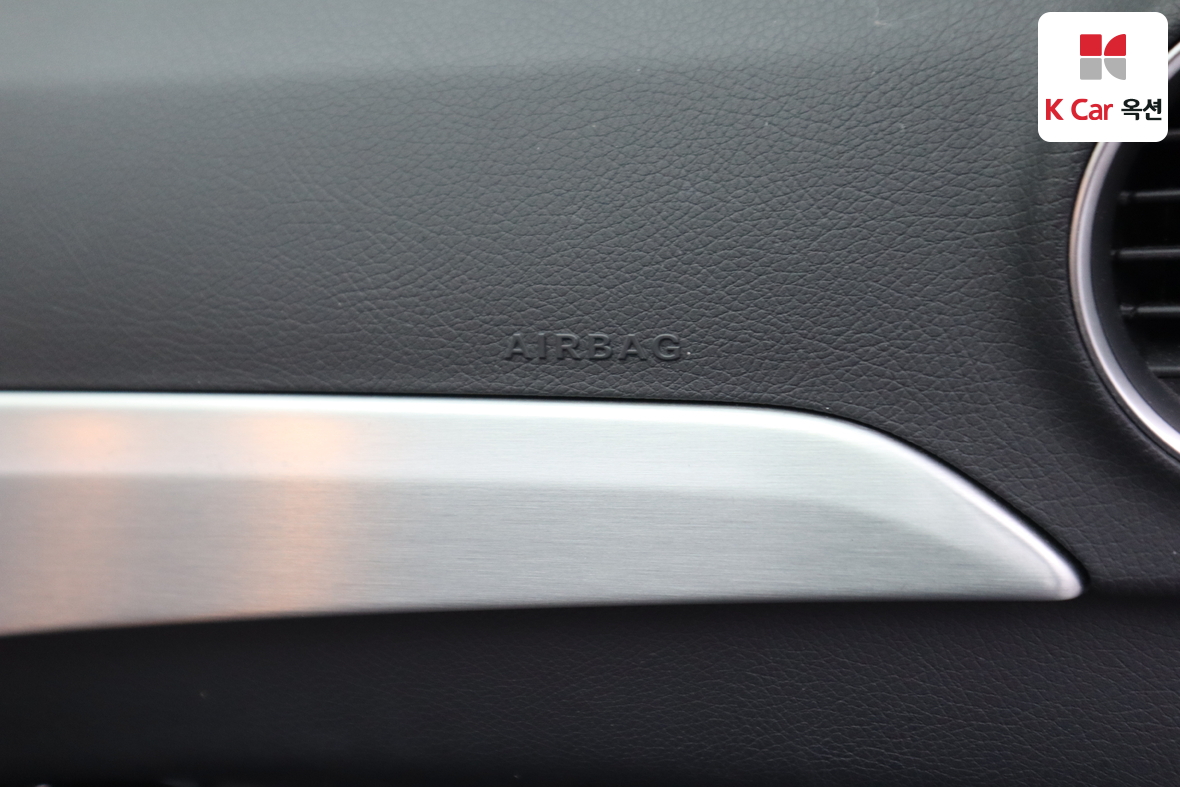 Mercedes-Benz C-Class 2014 - Image 33