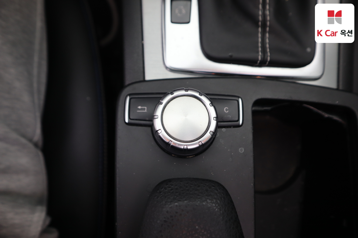 Mercedes-Benz C-Class 2014 - Image 18