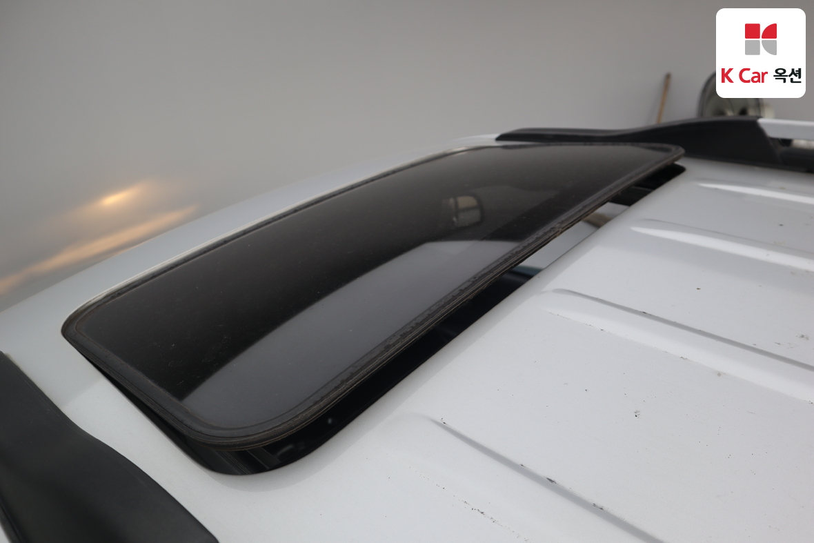 Hyundai Tucson 2007 - Image 25