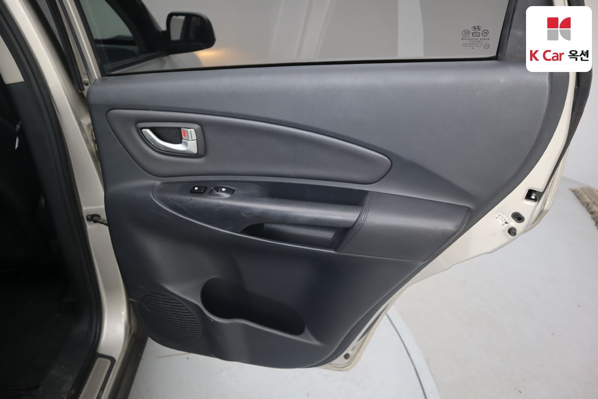 Hyundai Tucson 2007 - Image 29