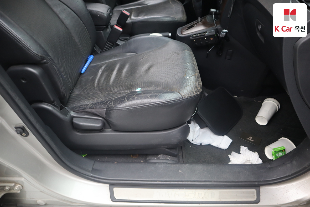 Hyundai Tucson 2007 - Image 32