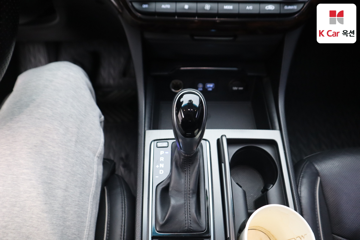 Hyundai Aslan 2017 - Image 15