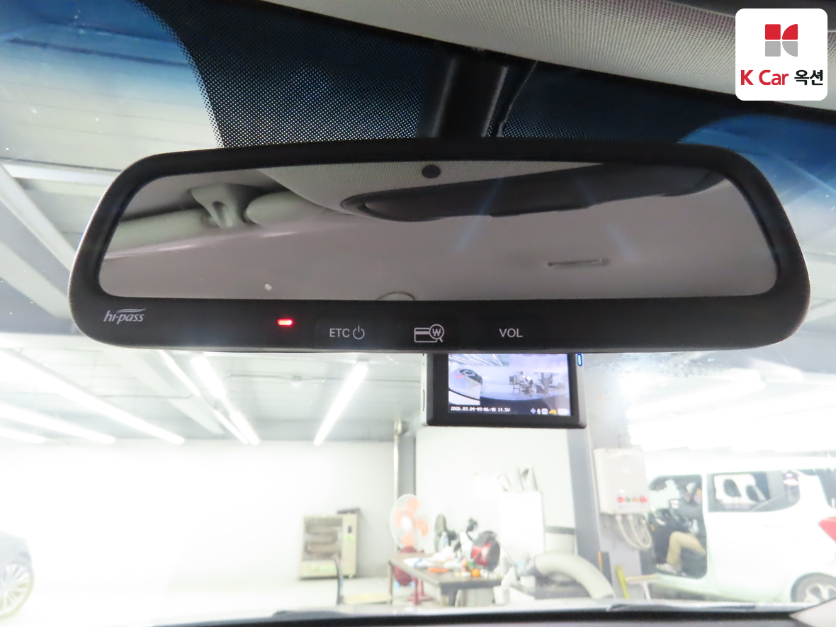 Kia Sorento 2017 - Image 13