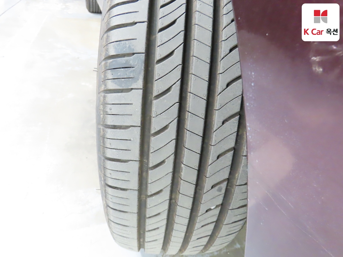 سانج يونج كوراندو توريزمو 2015 - صورة 33